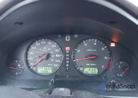 2001 Subaru Outback Limited z USA, uszkodzony, nr VIN 4S3BH686717624254